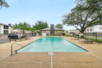 Sparkling swimming pool